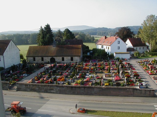 Friedhof mit Kapelle